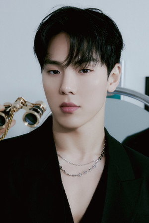 Son Woo-Hyun